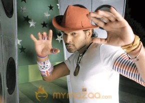 Thiru Thiru Thuru Thuru Movie Stills photo 15