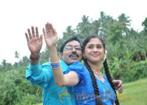 Thirumathi Thamizh Movie Stills photo 18