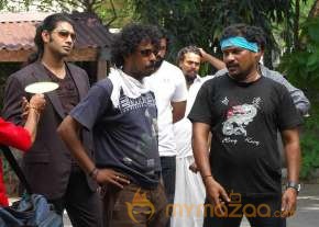 Thottupaar working stills  photo 12
