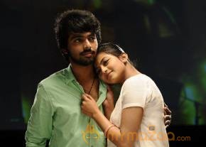 Trisha Illana Nayanthara Tamil Movie Stills photo 28