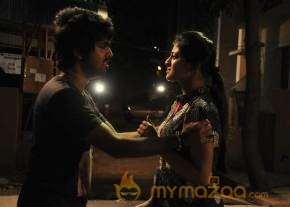 Trisha Illana Nayanthara Tamil Movie Stills photo 31