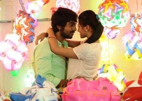 Trisha Illana Nayanthara Tamil Movie Stills photo 2