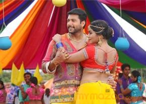 Trisha-Sakalakala Vallavan Appatakkar Tamil Movie Stills photo 19