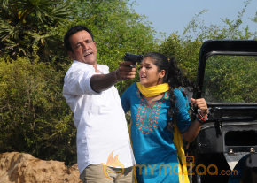 Udhayam NH4 Movie Latest Stills photo 11