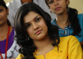 Udhayam NH4 Movie Latest Stills photo 8