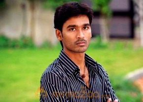 Uthamaputhiran Movie Stills photo 16