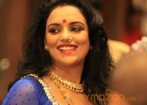 Uyirin Osai Movie Stills  photo 21