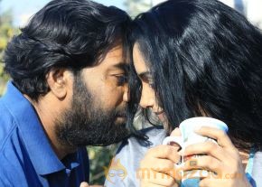 Uyirin Osai Movie Stills  photo 35