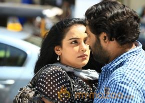 Uyirin Osai Movie Stills  photo 55