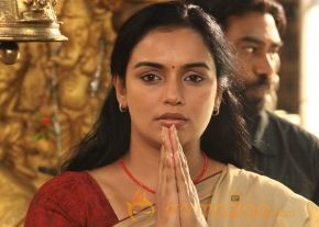Uyirin Osai Movie Stills  photo 45
