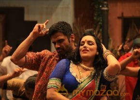 Uyirin Osai Movie Stills  photo 12