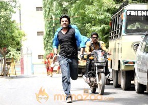 Vaanam Movie Still photo 7