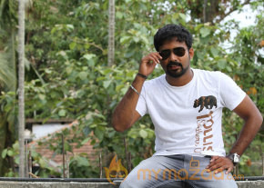 Vaarayo Vennilave Movie Stills 