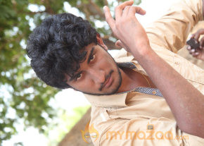 Vadakkum Therkum Movie Stills  photo 25