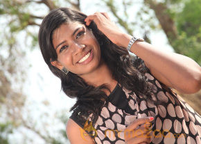 Vadakkum Therkum Movie Stills  photo 2
