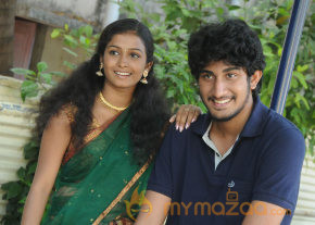 Vadakkum Therkum Movie Stills  photo 10