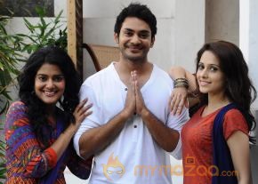 Valeba Raja Movie Latest Stills photo 3