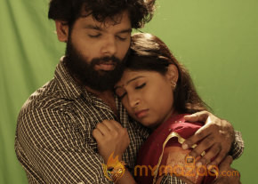 Valiyudan Oru Kadhal Movie Stills  photo 26