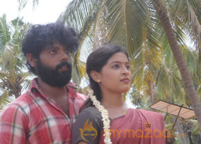 Valiyudan Oru Kadhal Movie Stills  photo 11