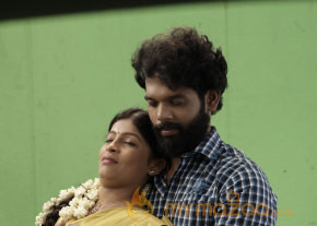 Valiyudan Oru Kadhal Movie Stills  photo 35