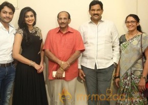 Valli First Look Launch Pics photo 23