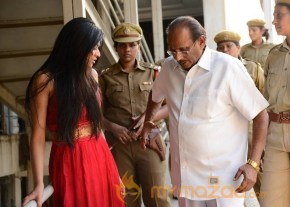 Valli Movie Working Photos photo 20