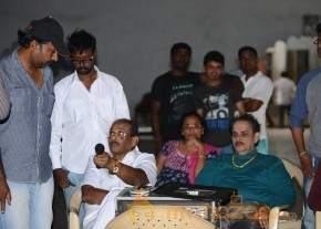 Valli Movie Working Photos photo 9