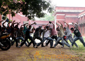 Vallinam Latest Movie Stills photo 6