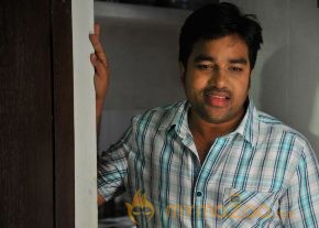 Vanakkam Chennai Movie Stills  photo 27