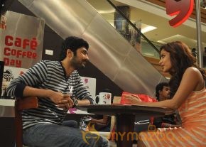 Vanakkam Chennai Movie Stills  photo 43