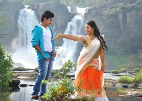 Vandanam movie latest shooting spot photos photo 12