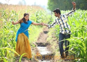 Varutha Padatha Valibar Sangam Movie Stills  photo 19