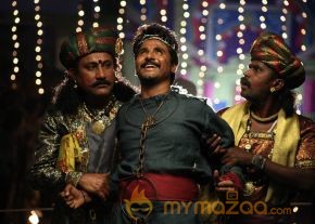 Varutha Padatha Valibar Sangam Movie Stills  photo 13