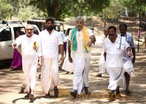 Varutha Padatha Valibar Sangam Movie Stills  photo 7
