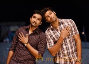Vasuvum Saravananum Onna Padichavanga Tamil Movie Stills photo 5