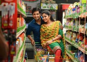 Vasuvum Saravananum Onna Padichavanga Tamil Movie Stills photo 21