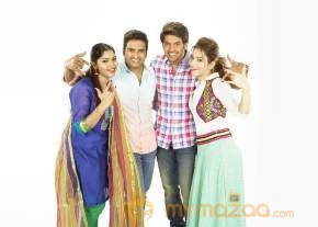 Vasuvum Saravananum Onna Padichavanga Tamil Movie Stills photo 26