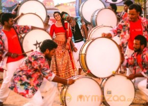 Velainu Vandhutta Vellaikaaran Movie Stills photo 9