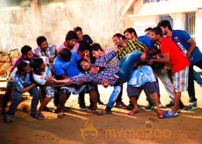 Velainu Vandhutta Vellaikaaran Movie Stills photo 15