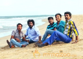 Velainu Vandhutta Vellaikaaran Movie Stills photo 26