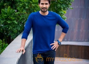 Velainu Vandhutta Vellaikaaran Movie Stills photo 5