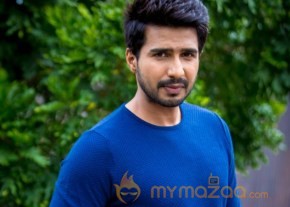 Velainu Vandhutta Vellaikaaran Movie Stills photo 6