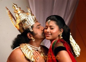 Sarathkumar Sneha in Vidiyal Movie Stills photo 8