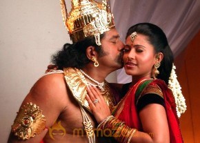 Sarathkumar Sneha in Vidiyal Movie Stills photo 14