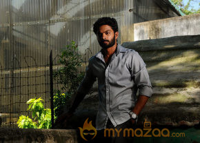 Vidiyum Mun Movie Stills  photo 37