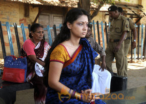 Vidiyum Mun Movie Stills  photo 4
