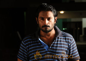 Vidiyum Mun Movie Stills  photo 15