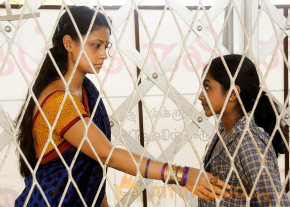 Vidiyum Mun Movie Stills  photo 9