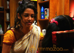 Vidiyum Mun Movie Stills  photo 47