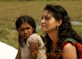 Vidiyum Mun Movie Stills  photo 13